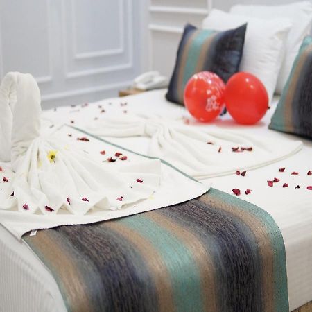 Grand Boss Suit Hotel Mersin Мерсін Екстер'єр фото