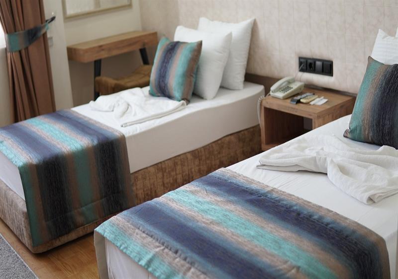 Grand Boss Suit Hotel Mersin Мерсін Екстер'єр фото