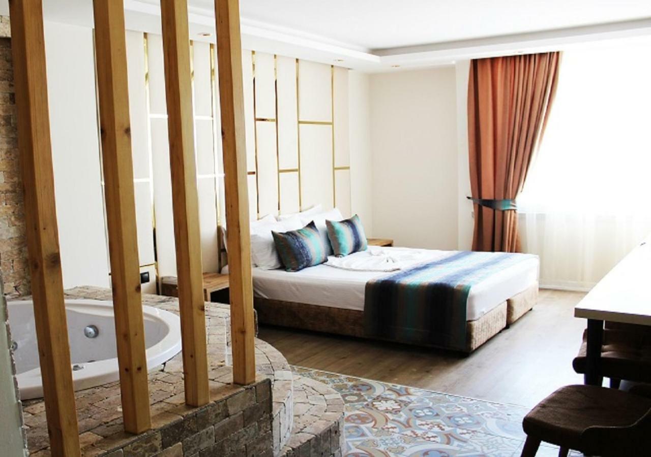Grand Boss Suit Hotel Mersin Мерсін Екстер'єр фото