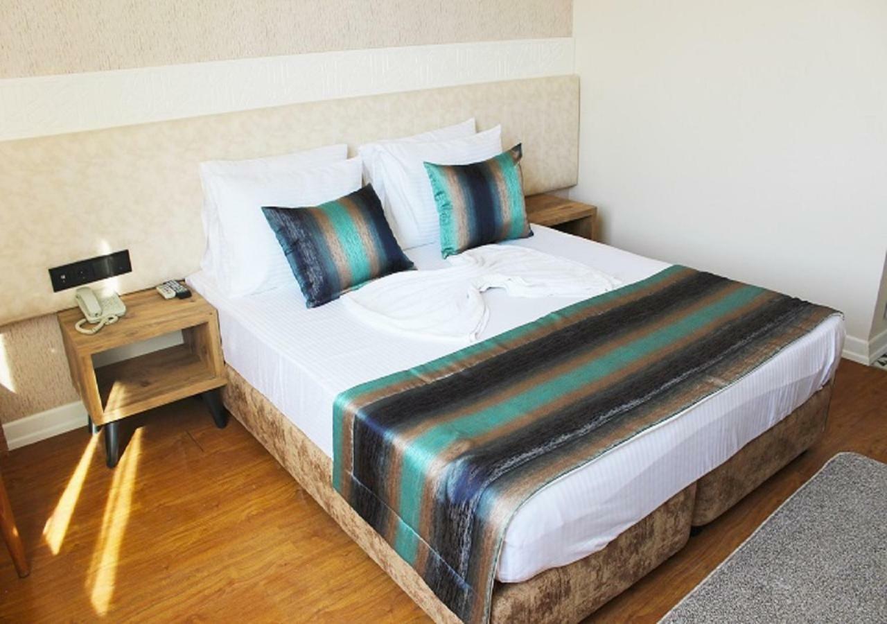 Grand Boss Suit Hotel Mersin Мерсін Екстер'єр фото