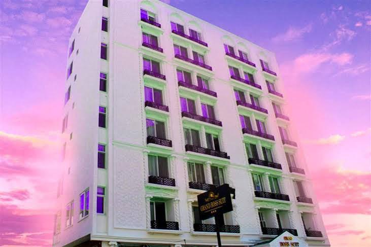 Grand Boss Suit Hotel Mersin Мерсін Екстер'єр фото