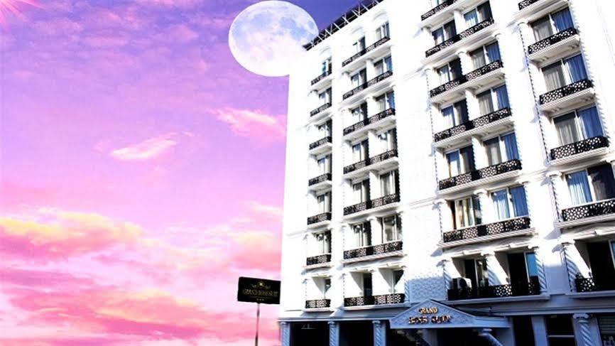 Grand Boss Suit Hotel Mersin Мерсін Екстер'єр фото
